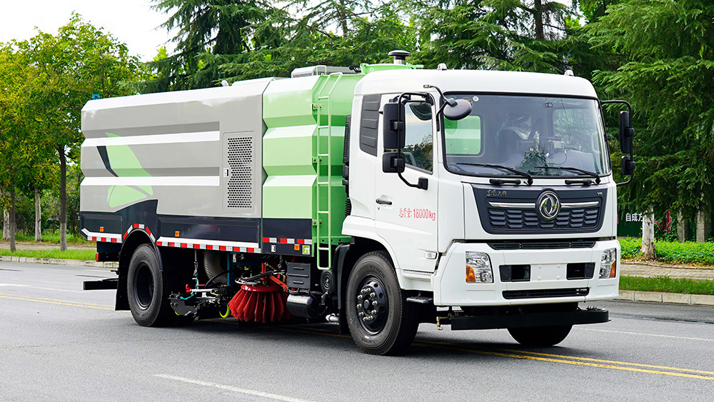 东风天锦洗扫车