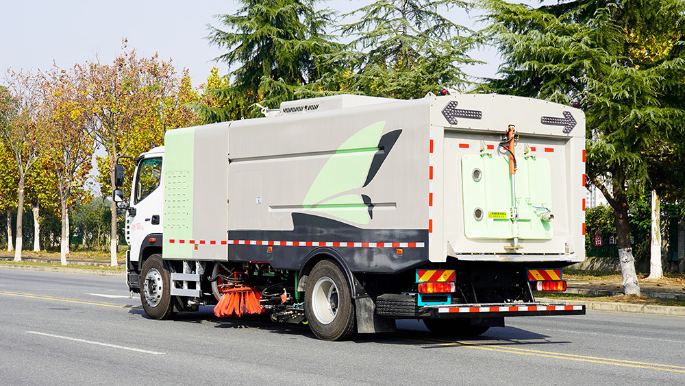 {infotitle}