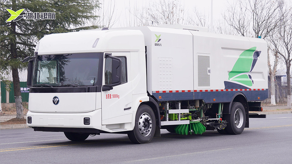 福田纯电动洗扫车